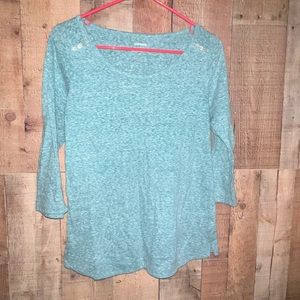 Express 3/4 sleeve tee